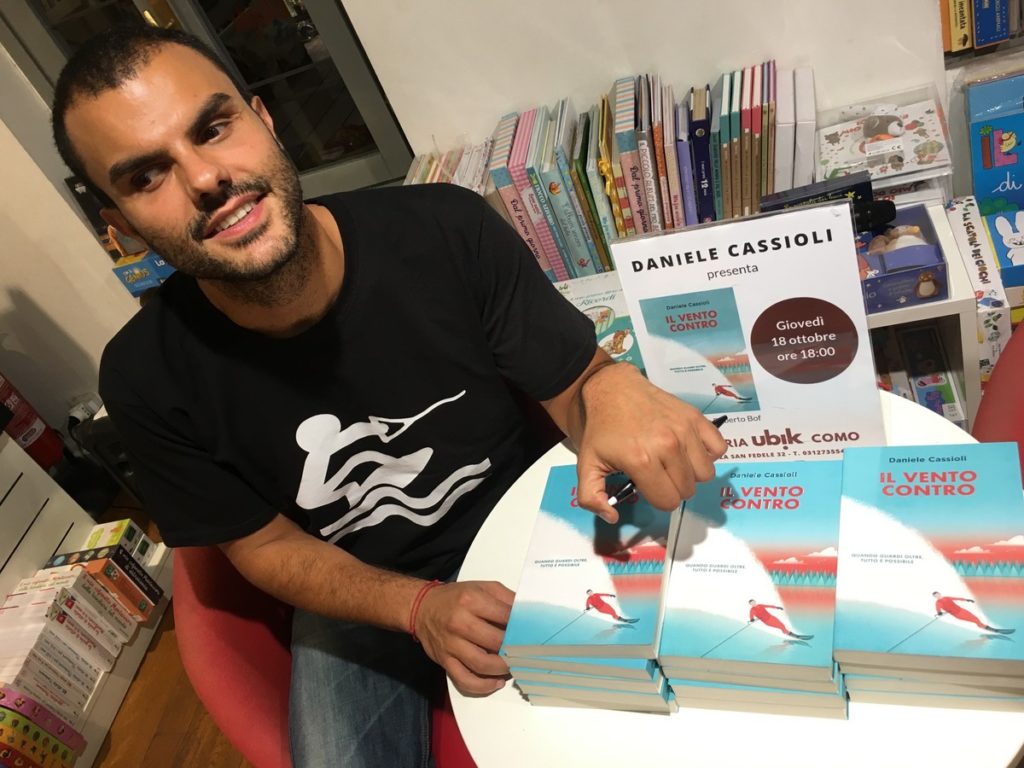 Daniele Cassioli presenta il suo libro Il vento contro